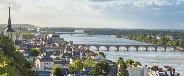 法式|法国文化发源地,隐藏在乡间和从林,一个法式特色的河谷城堡