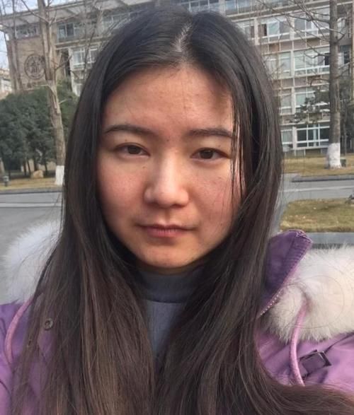 肤色|长期化妆有什么危害?看“妆龄”10年的皮肤有啥问题,尤其第二个