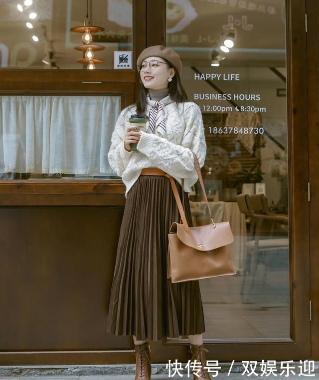 学了那么多搭配还是搭不好,掌握这四种配色,又有档次更赚回头率