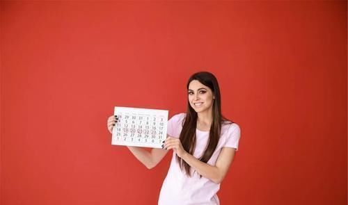 桂圆|女人来例假时，3种“零食”换着吃，排出污血，子宫可能感激你