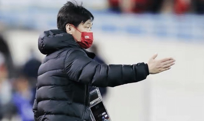 李霄鹏|载誉归来!中国女足回国,全队包机,与国足在同一酒店隔离21天