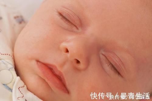 腐臭味|烧开的水放1勺“它”，孩子连吃7天，积食胃胀清光，积食自己好