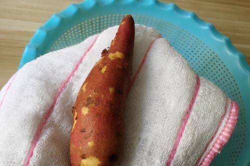 烤红薯时，别急着放烤箱，多做1个步骤，红薯个个都流油，香又甜