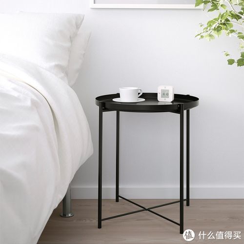 床头|是谁说的床头柜一定要两个，这样利用卧室空间收纳能力丝毫不差