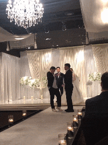 |搞笑GIF趣图:突如其来的自行车,差点闪了我的腰