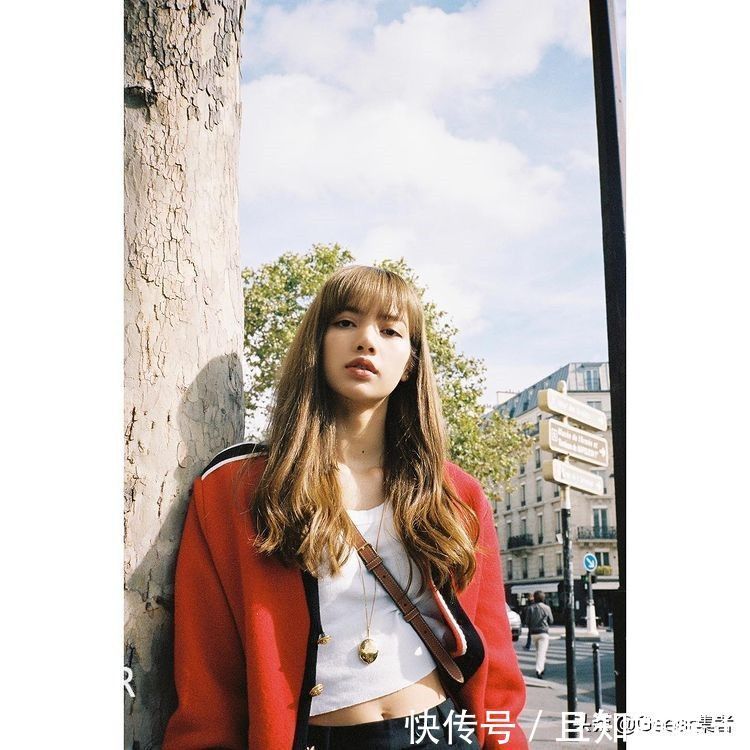 lisa 性感是长发和爽朗短发,什么样的Lisa才是你的爱