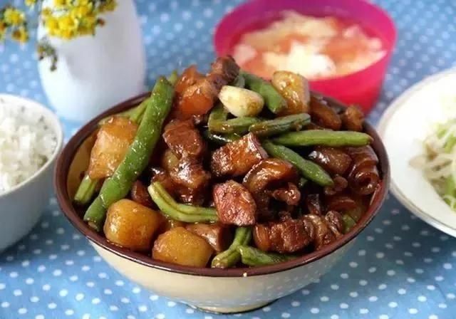 天冷了，教你八道炖菜，香喷喷热乎乎的一大锅，暖胃又暖心