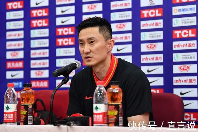 中国男篮|晚上22点，胡明轩表态中国男篮，球迷不买账，杜锋也无能为力