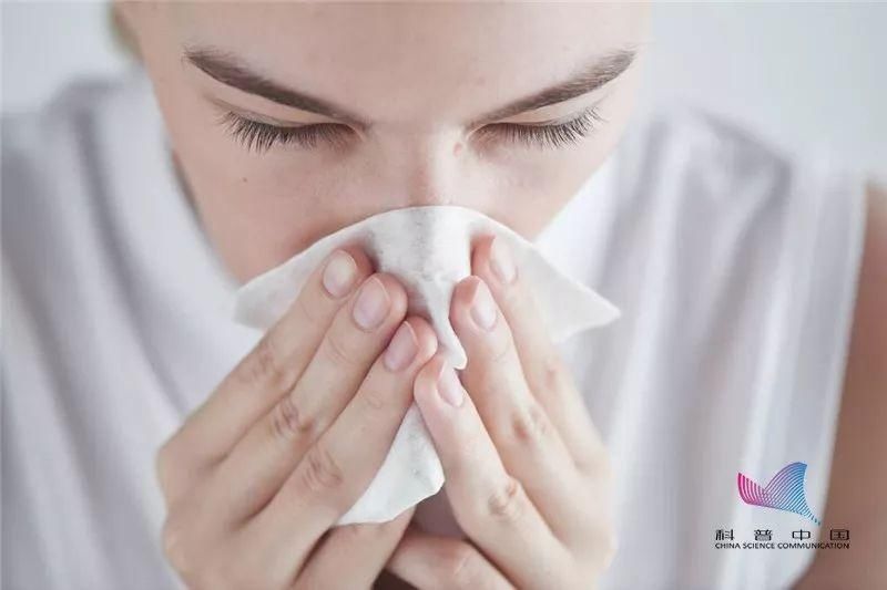 身体|睡觉时流口水是病吗？出现这几种情况，可能是身体在报警