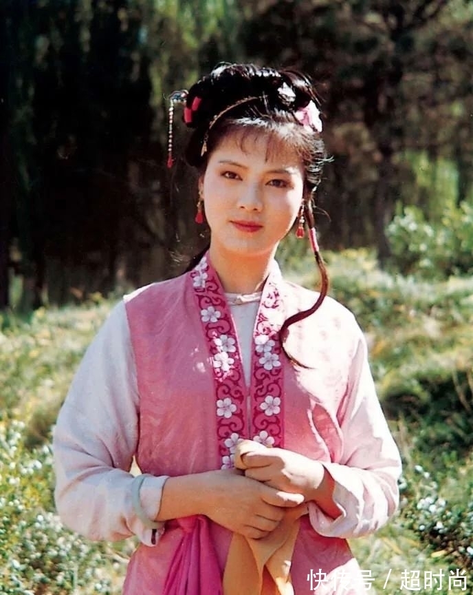 袭人$袭人的逆袭绝不仅靠的心机,还有人们常忽略掉的职场规则