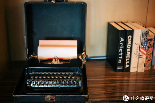 玫瑰|旅行其实很简单 篇九百八十七:入住送粉色玫瑰,整家酒店都是Pink!Pink!Pink!