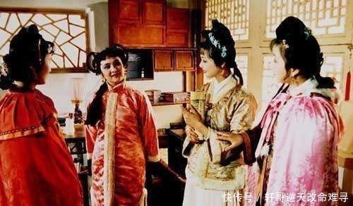 疑点$宝琴初进贾府撒了一个弥天大谎,宝钗极力遮掩,还是被黛玉看穿