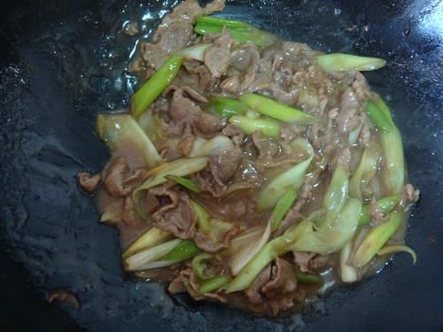 原味|从小到大超爱的美食：葱爆羊肉，原汁原味，滑嫩无比，太棒了