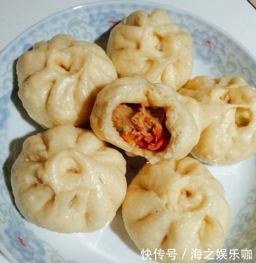 调萝卜馅,大厨教你一招,比肉包子还香,一口气吃5个不嫌多!