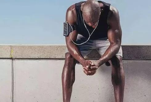 蝴蝶机|组数、次数、力竭!想要爆炸胸肌,先学会这样驾驭它们!