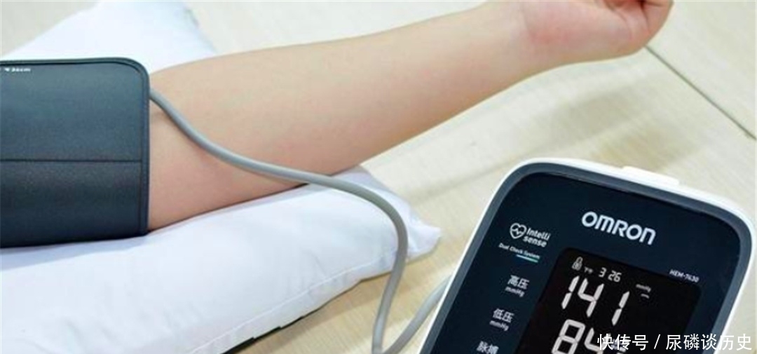 降压药|得了高血压,长期吃降压药对身体有伤害吗?