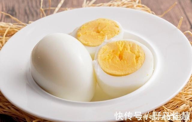 关键点|煮鸡蛋,用冷水还是热水牢记3个关键点,鸡蛋又香又嫩,好剥壳