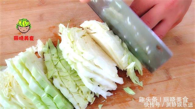 做法|包菜怎样做才好吃,教你夏季清爽做法,清脆爽口,下酒下饭又解馋