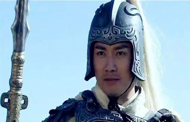 赵云|刘备为何偏让张飞出战马超如果换成赵云，马超结局将会如何