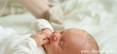 夫妻都是黄种人，却生出“黑人宝宝”，新生儿皮肤为何如此奇怪