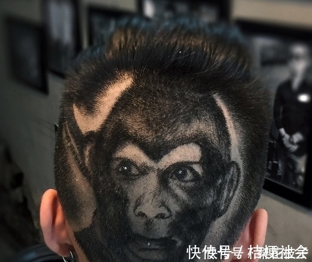 小伙|越南小伙苦练剪发10年,在顾客头上剪出“画作”,收200元值吗?