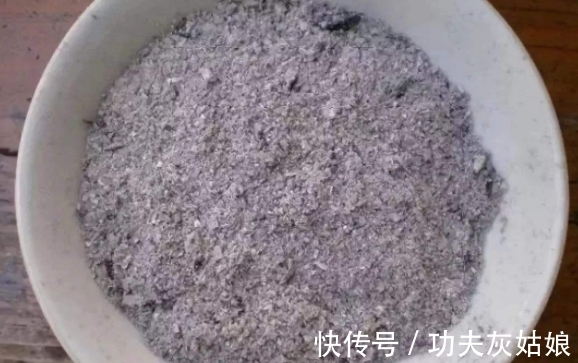 别发愁,养花不会施肥啦,用这3样有机肥,好用又不烧根