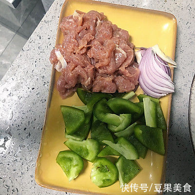 最全的木耳炒肉片攻略,再学不会我也没办法了