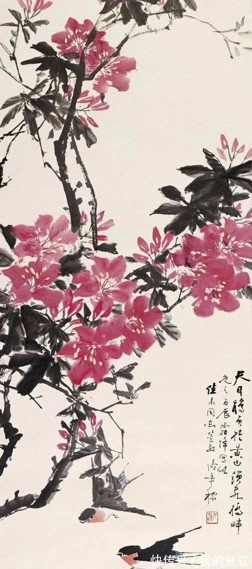 中国传统文化@「津门网」夕阳映照下湖水被染成了粉红色，老枝新花展现别具风味