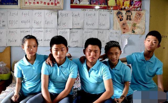 父母|17年过去了,国内首例成功出生的5胞胎,他家的现状让人感慨