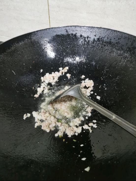 豆瓣酱|茄子太多吃不完？教你和肉末一起做，操作简单超级下饭哦