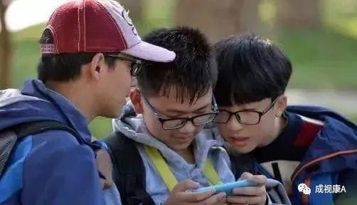 危害|手机对于孩子的危害不亚于“黄、赌、毒”,家长须高度重视