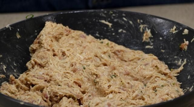 冬季，遇到这芋头别手软，教你最好吃的做法，外酥里嫩