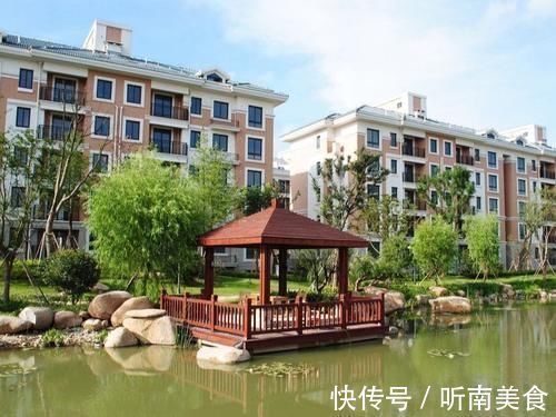 住户|“付费电梯”来了?老房子加装电梯再出“新方案”,不需要再争了