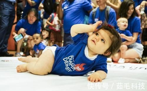 婴儿|婴儿进入“认生期”,需要及时的引导,容易培养出聪明的宝宝