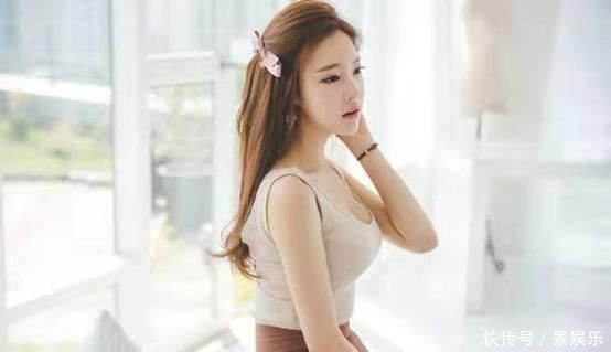 高贵 美女很提升气质高贵大方,清新脱俗,时尚又复古