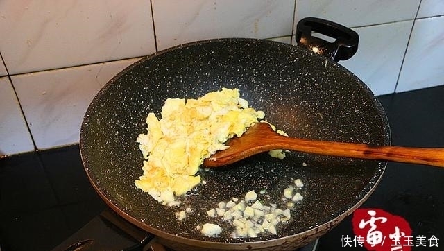 家常菜|东北人最爱的家常菜,南方人却怎么也吃不习惯,可惜了