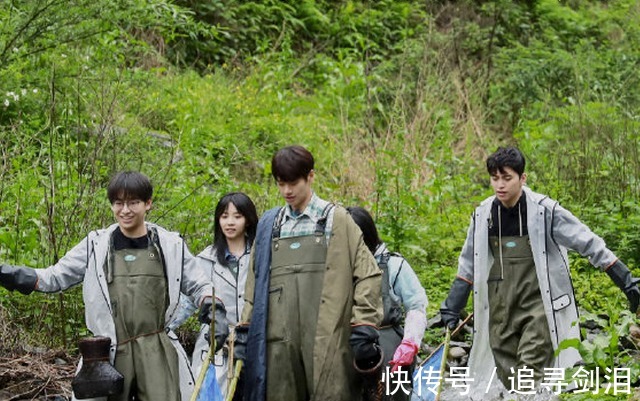 黄磊|《向往3》迎来“超大咖”,48岁黄磊都喊“哥”,本尊受宠若惊