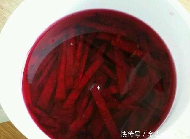  这菜比阿胶补血，女人若爱吃，气血双补，脸色更红润，早吃早美