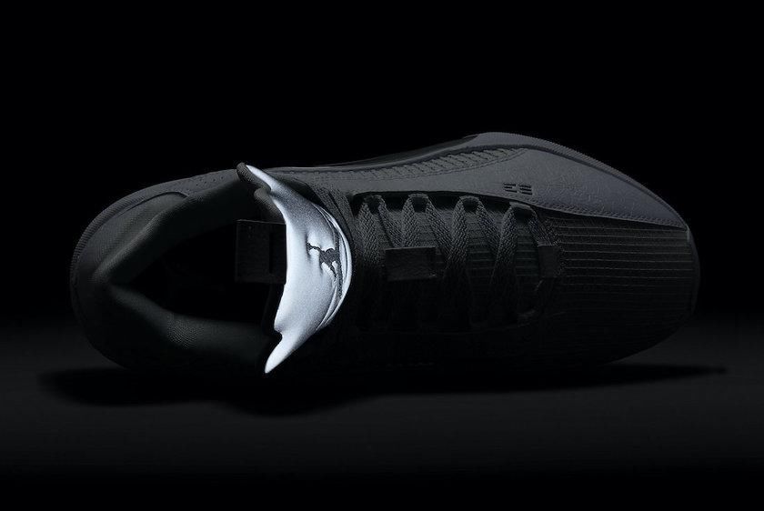 纯白配色干净帅气！这款全新 Air Jordan 35 Low 你心动了吗？