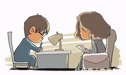 女孩|11岁女孩开学前疯狂补作业,妈妈边录边笑,网友的评论出奇一致