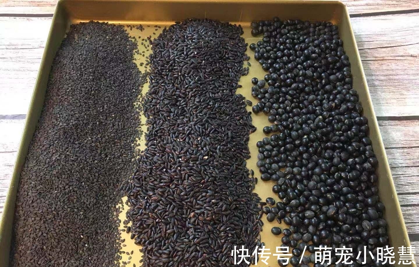 天冷别忘了吃“三黑”,炒一炒,一个月的早餐就有了,滋补又营养