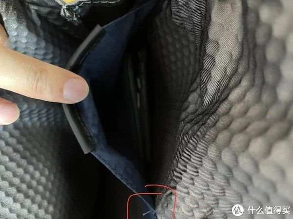 d走下“神坛”的TUMI，Davis双肩包虽然耐用但细节拉跨