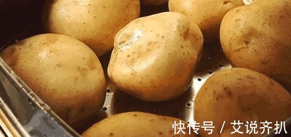 香蕉|这10种食物, 宁愿扔掉也不要放冰箱! 第一个你就做过!