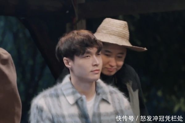 凌晨起床抢食材,明星真实颜值曝光,彭立暢不忍看,张艺兴认不出