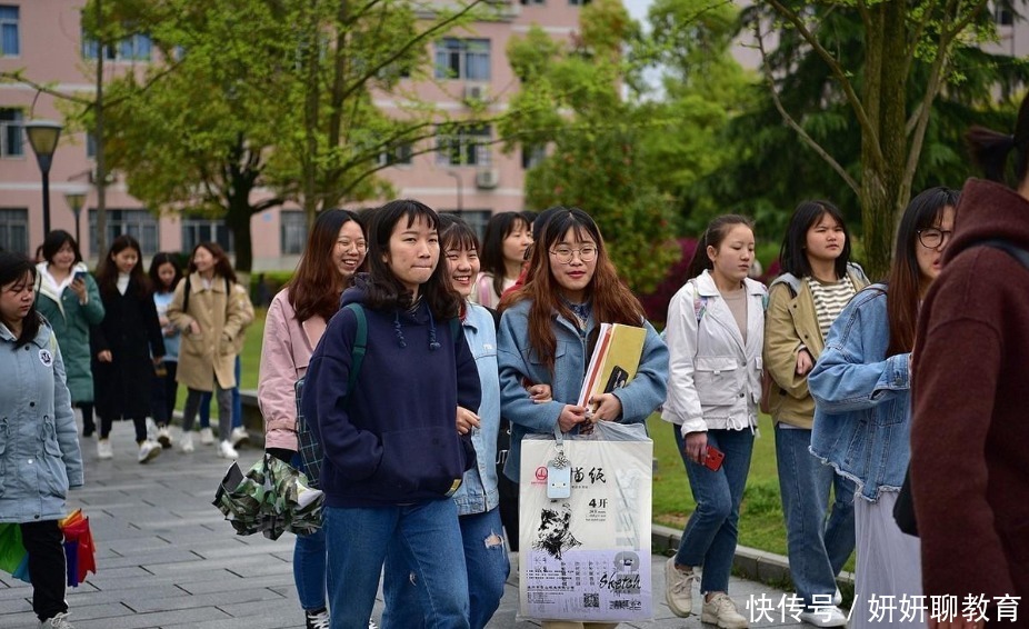 大一|大学生挂科会有多严重的后果？大一大三都有影响，千万别大意