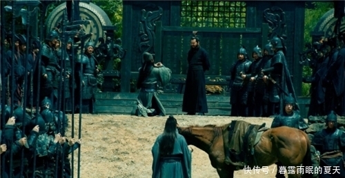 曹操|拜关公也有讲究?黑帮拜红袍,警察拜绿袍,谁要拜金袍关公?