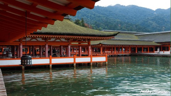 广岛县严岛神社，被列入世界遗产名录的地方，究竟美在哪里