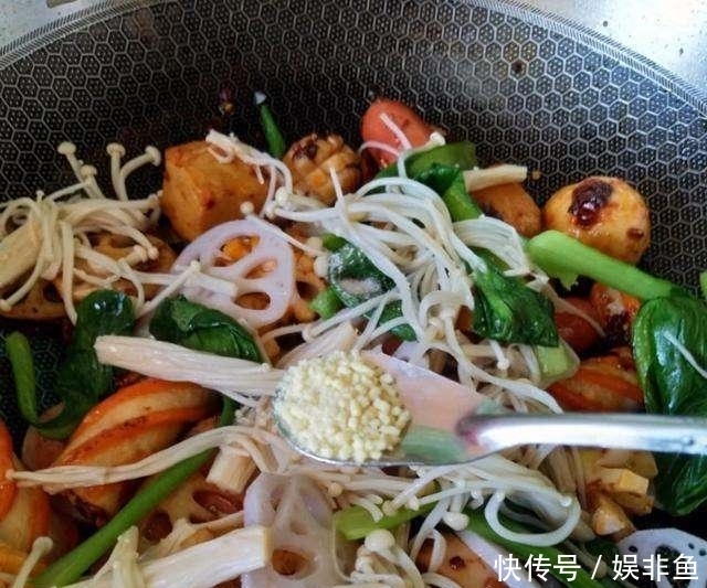 饭店|此刻只想吃麻辣香锅,自制自学的绝对不比你在饭店吃的差!