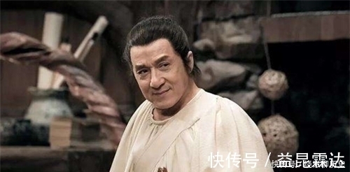 范进|范进中举后为啥突然发疯把他当时的职位放到现代,你就全懂了