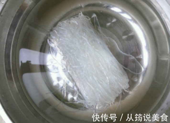 鸭血粉丝不去外面吃,学会在家做,省钱、干净、分量足!